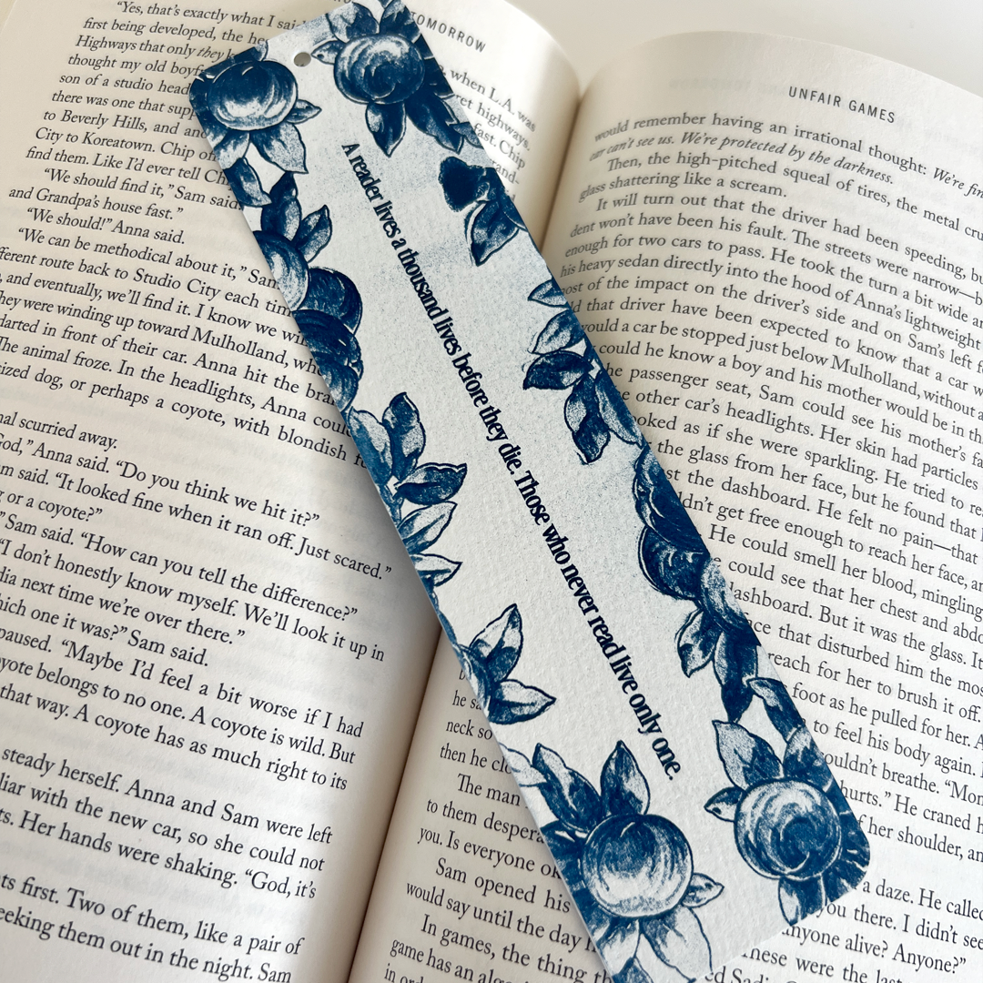 The Lives of Readers in White | Bookmark