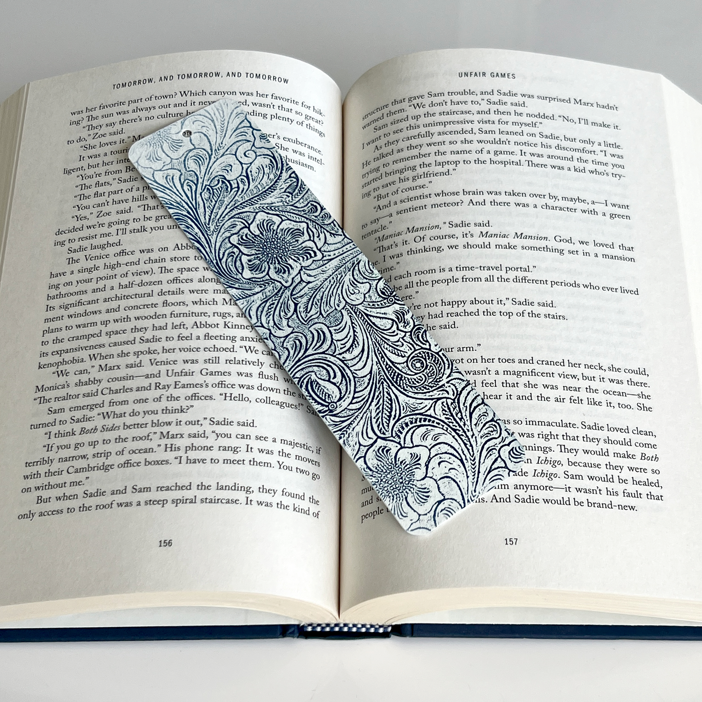 White Flora | Bookmark